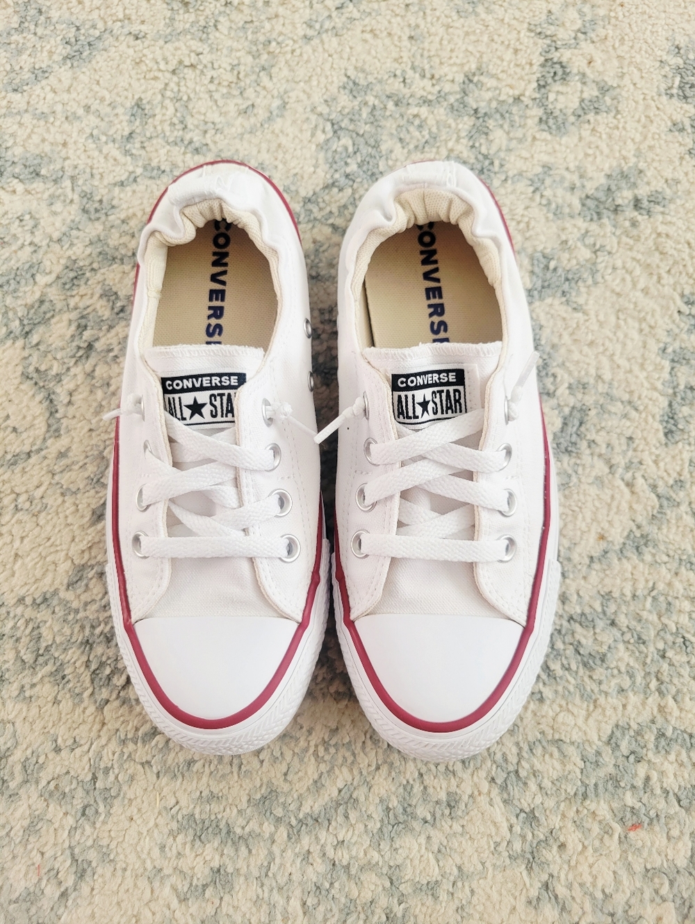 Converse Ruched Back Sneakers Size 8